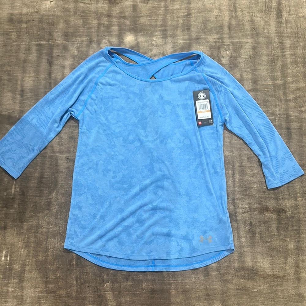 Under Armour Light Blue 3/4 Sleeve Top